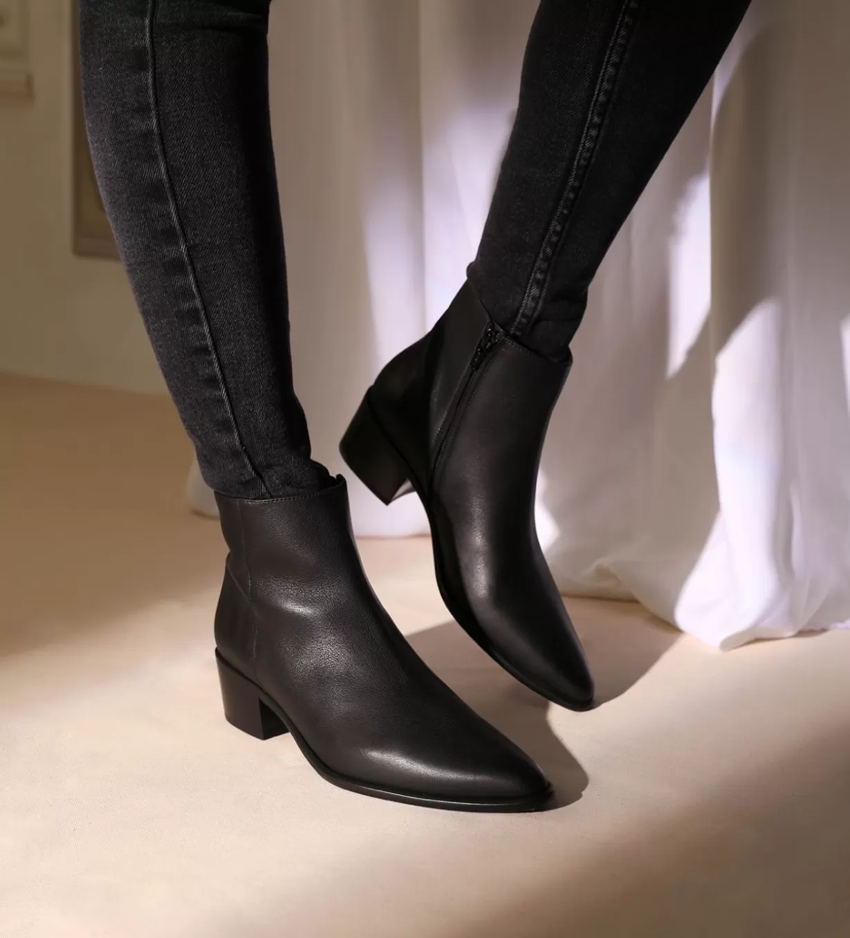 FREE LANCE Paris Bottine à talon à zip - Megan 50 - Cuir lisse -* Boots - Bottines